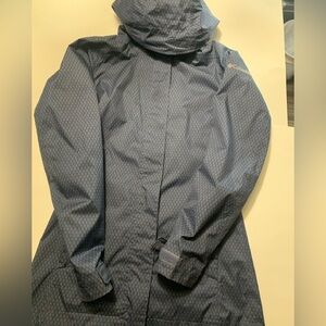 Colombia Omni tech XS spring ,waterproof breathable grey /blue ,cinched at waste